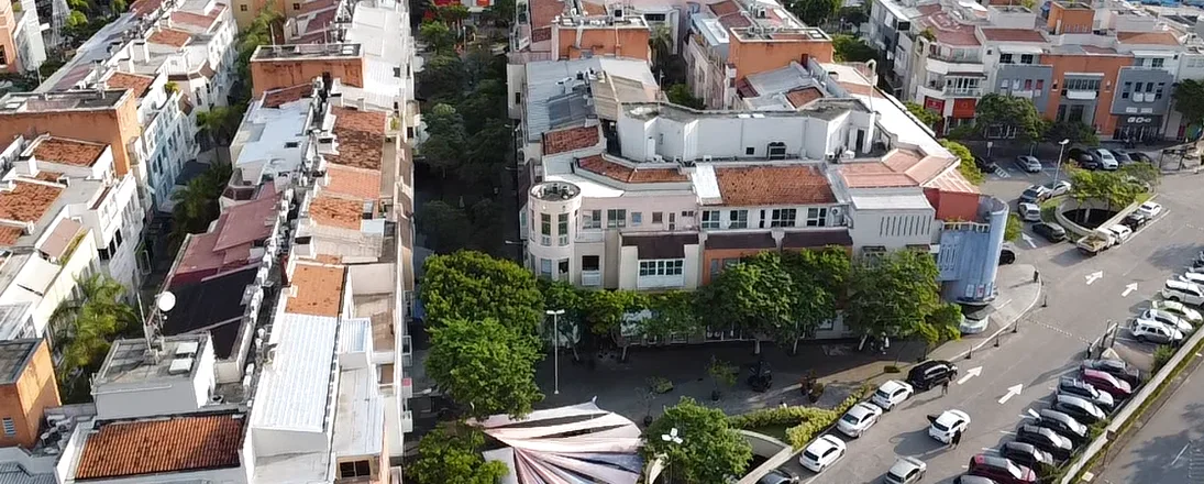 Vista externa do Shopping Downtown, onde fica a unidade Barra 2